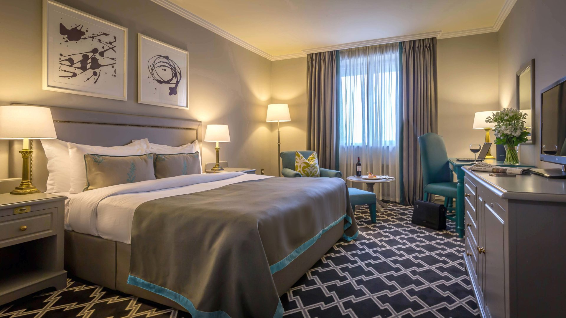 Executive Room